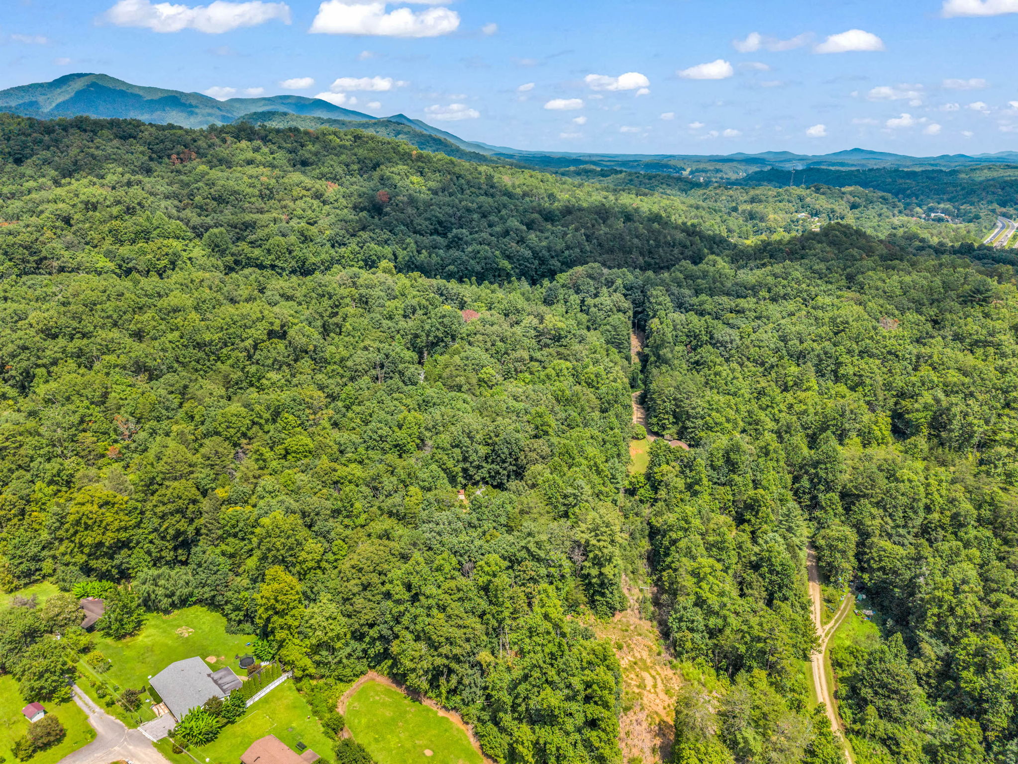 277-Debbies-Branch-Dr-Old-Fort-NC-52