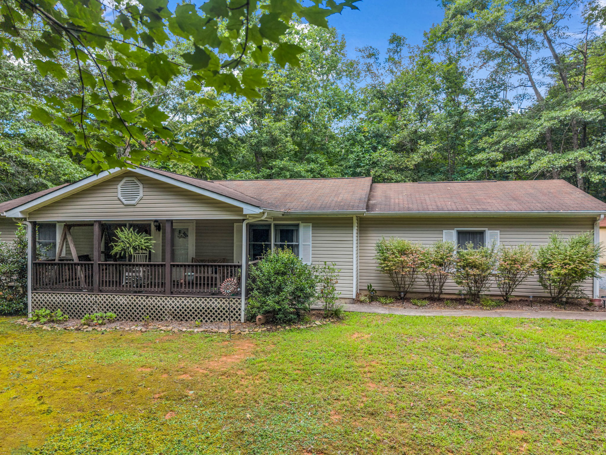 277-Debbies-Branch-Dr-Old-Fort-NC-03