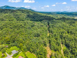 277-Debbies-Branch-Dr-Old-Fort-NC-52