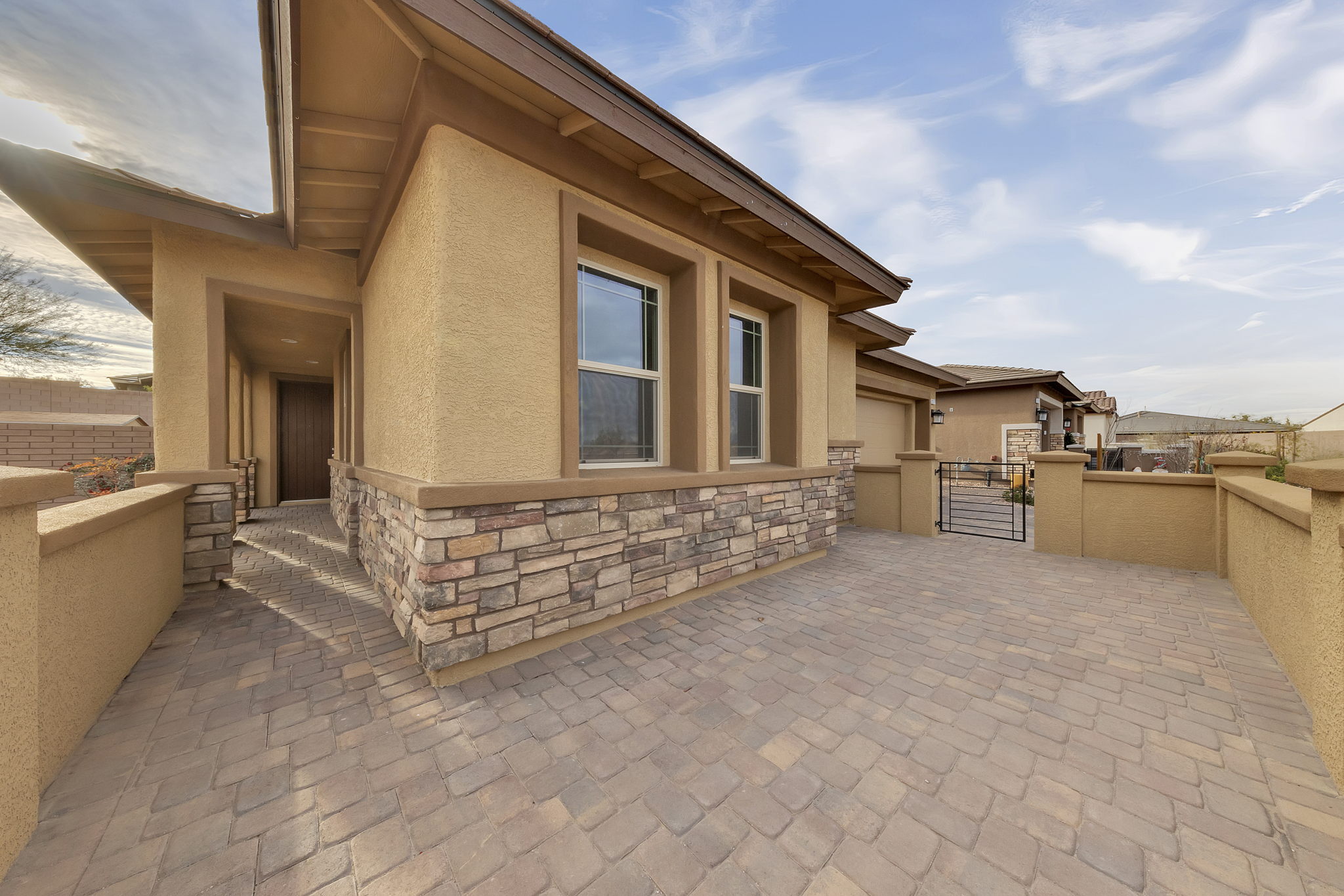 277 Legno Ct, Henderson, NV 89011, USA Photo 3