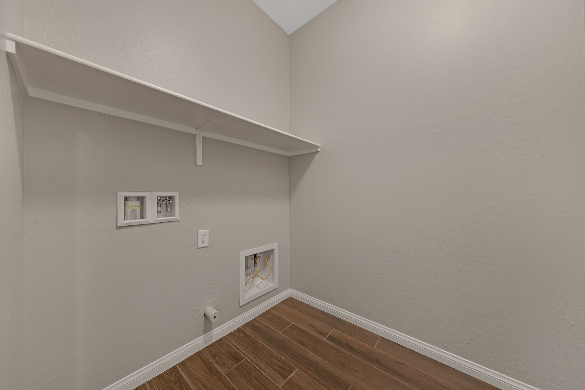 277 Legno Ct, Henderson, NV 89011, USA Photo 20