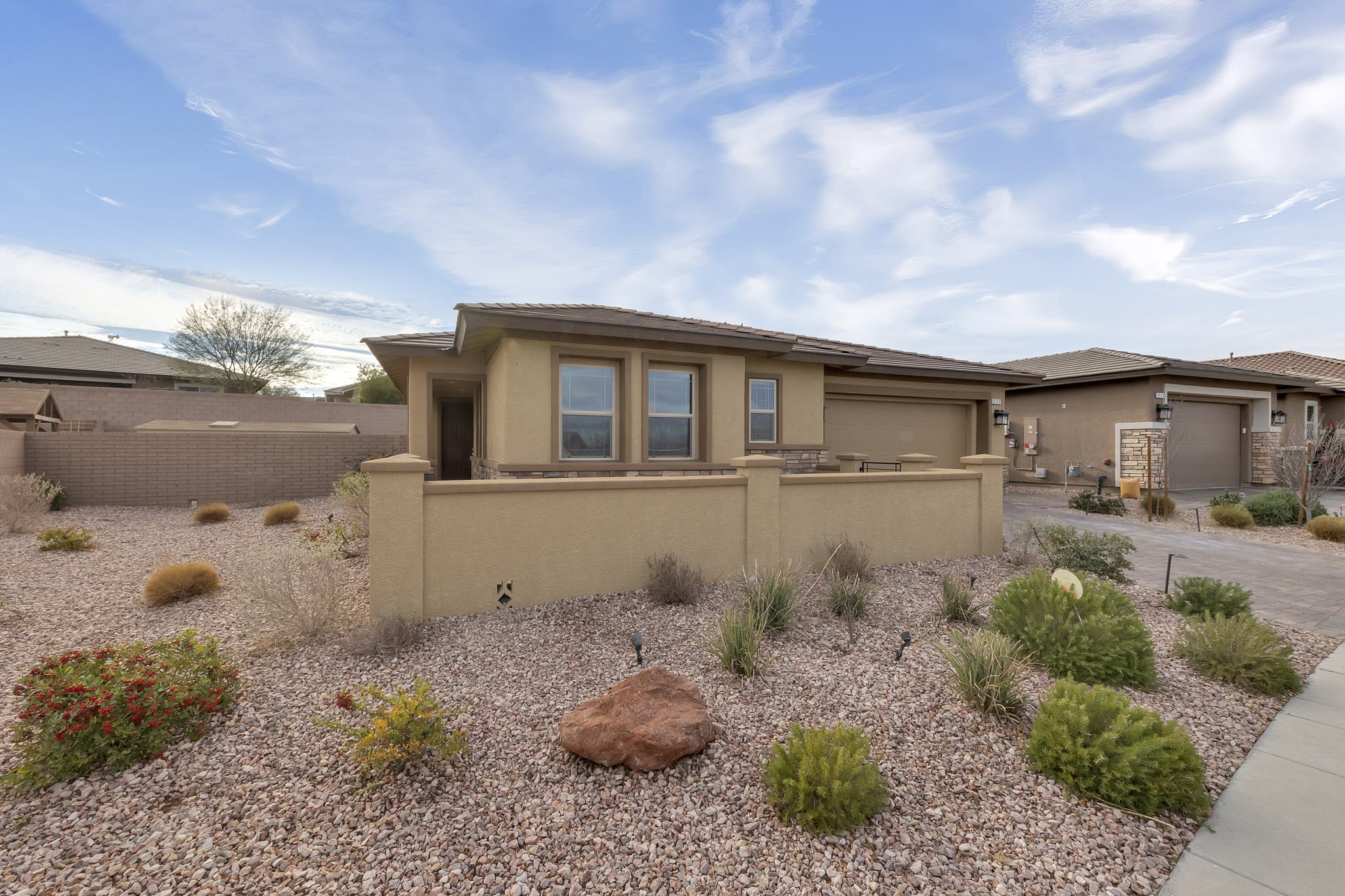 277 Legno Ct, Henderson, NV 89011, USA Photo 2