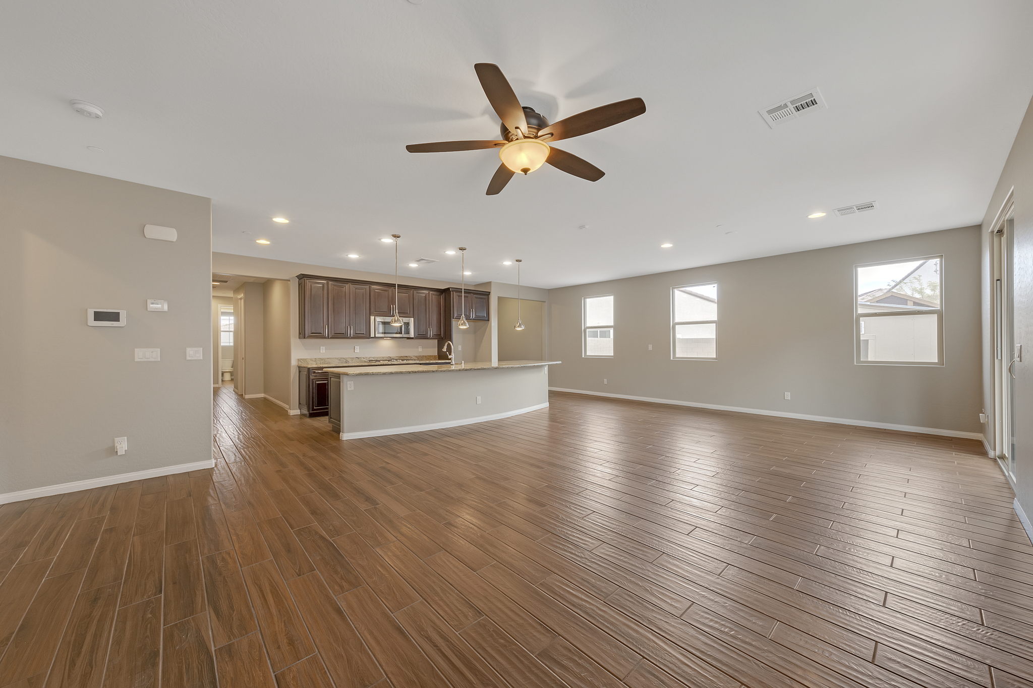 277 Legno Ct, Henderson, NV 89011, USA Photo 12