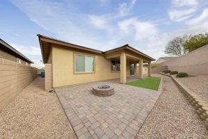 277 Legno Ct, Henderson, NV 89011, USA Photo 5