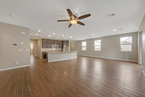 277 Legno Ct, Henderson, NV 89011, USA Photo 11