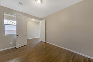 277 Legno Ct, Henderson, NV 89011, USA Photo 8
