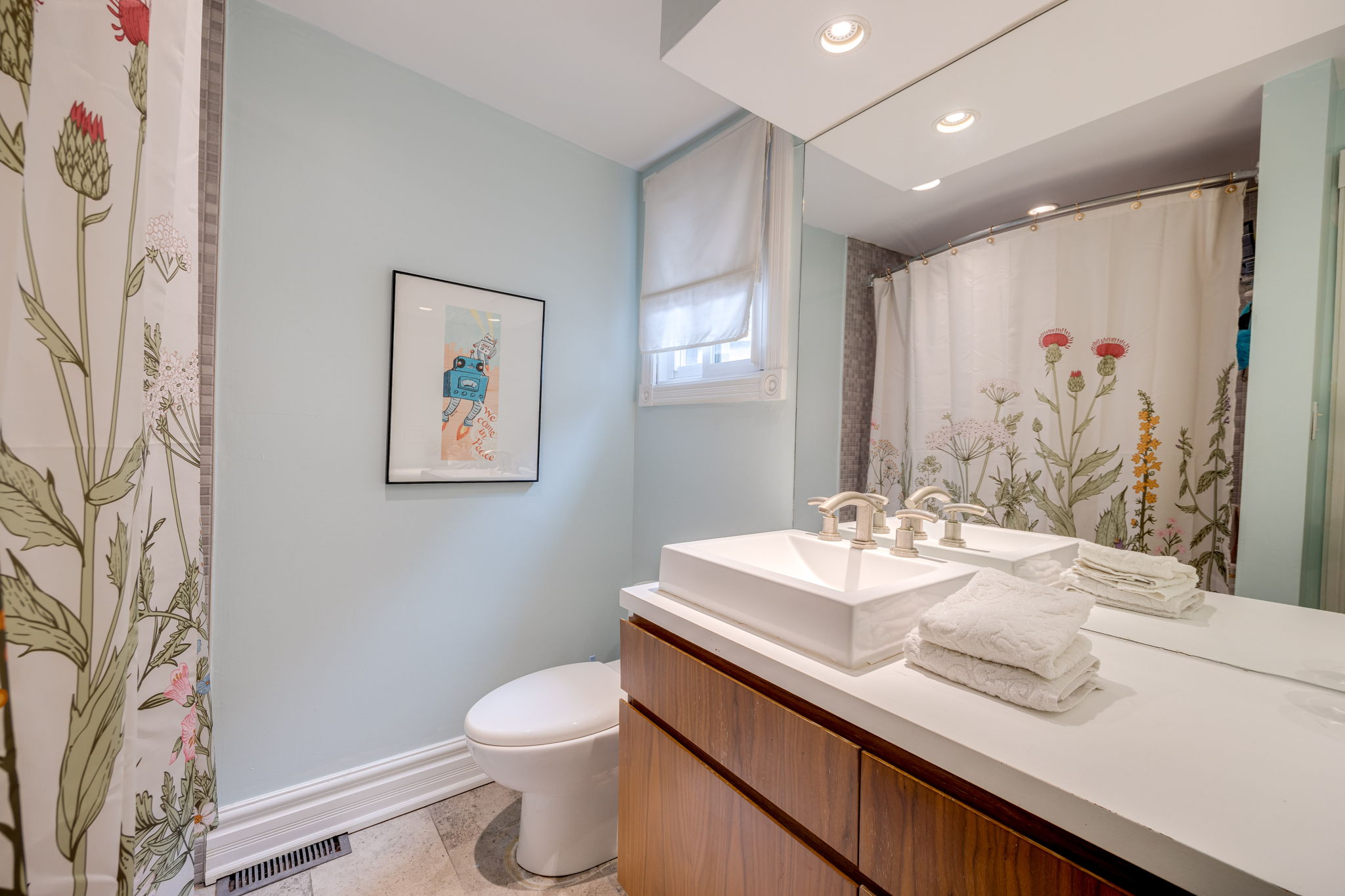 Toronto property showcase — delivered property photograph 11