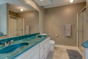 Photo 41