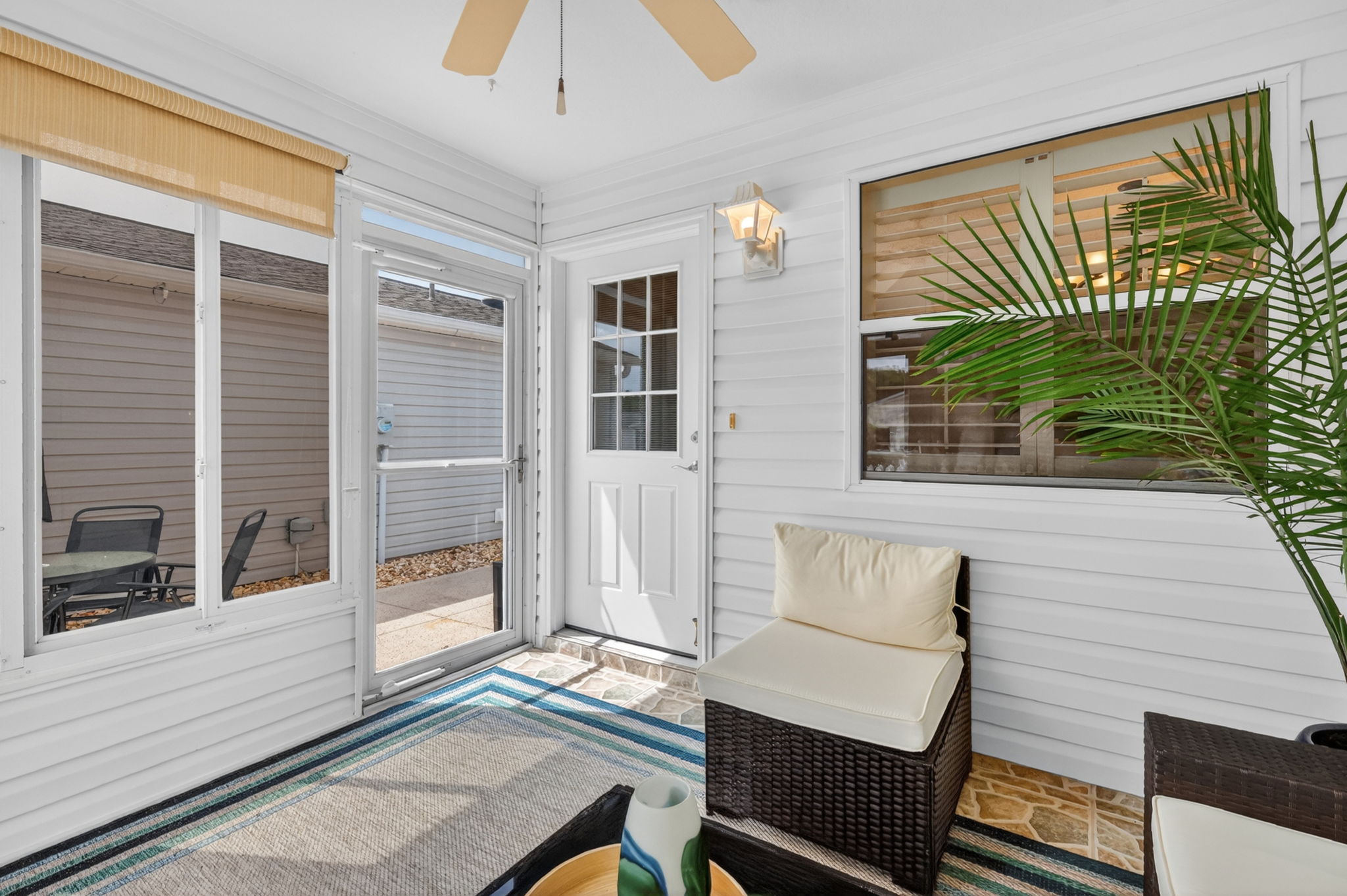 Front Entry and ENCLOSED, UNDER-AIR Lanai