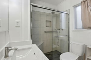  Photo 31
