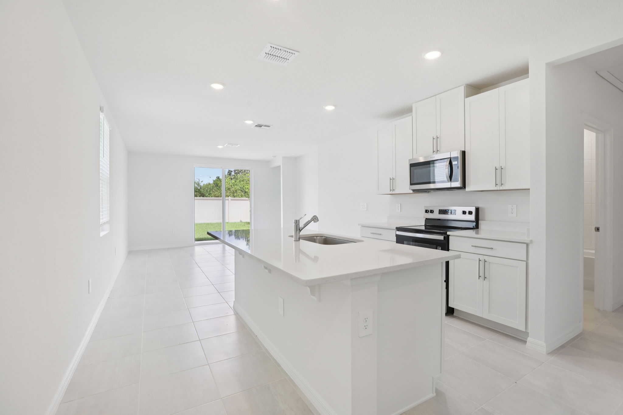 Tampa - Stuart Crossing- 2770 Virginia Pine Drive Bartow FL 33830-010