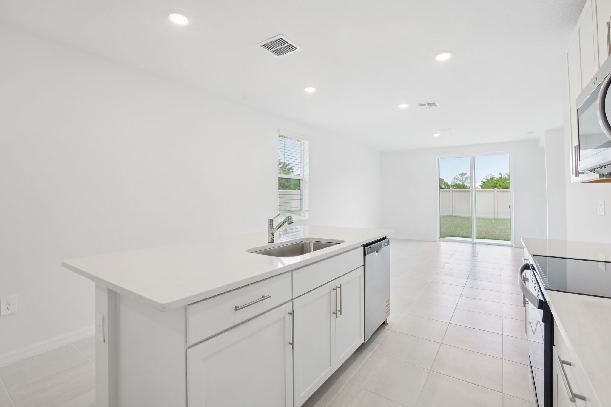 Tampa - Stuart Crossing- 2770 Virginia Pine Drive Bartow FL 33830-013