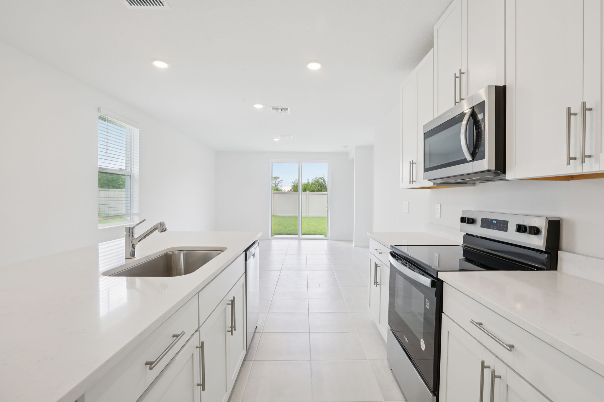 Tampa - Stuart Crossing- 2770 Virginia Pine Drive Bartow FL 33830-014