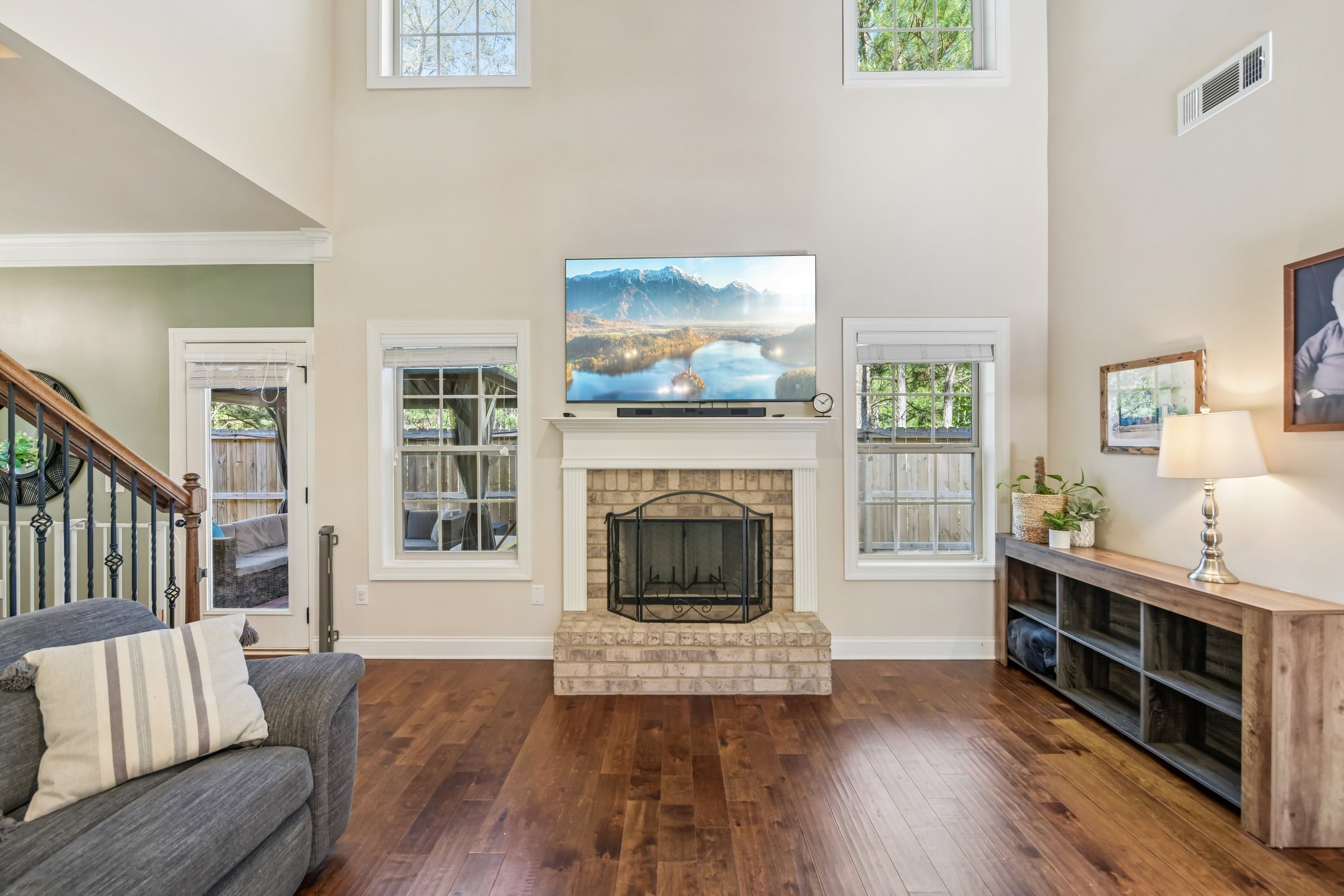 Orchard Dr-S2204-011.jpg