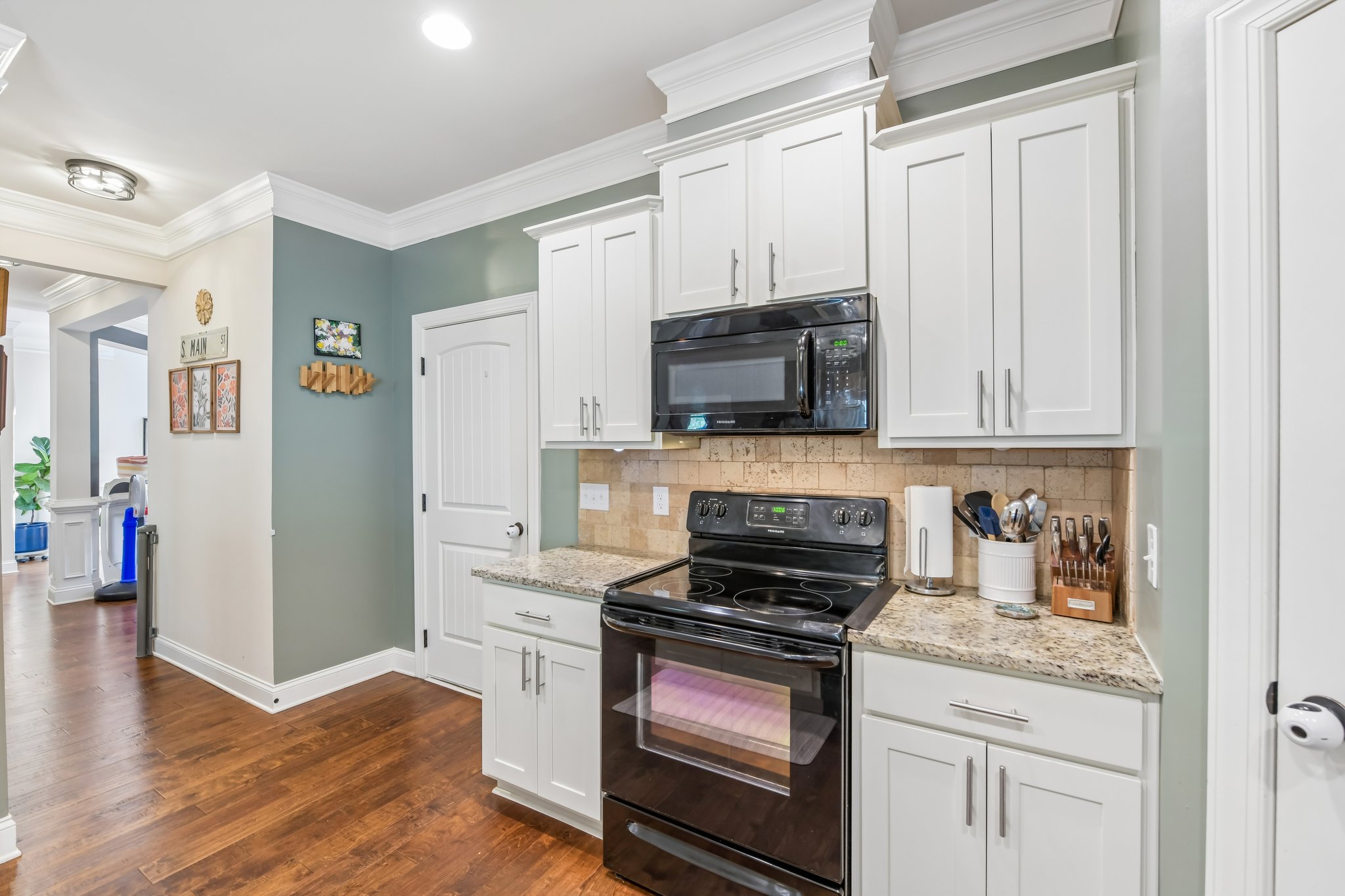 Orchard Dr-S2204-019.jpg