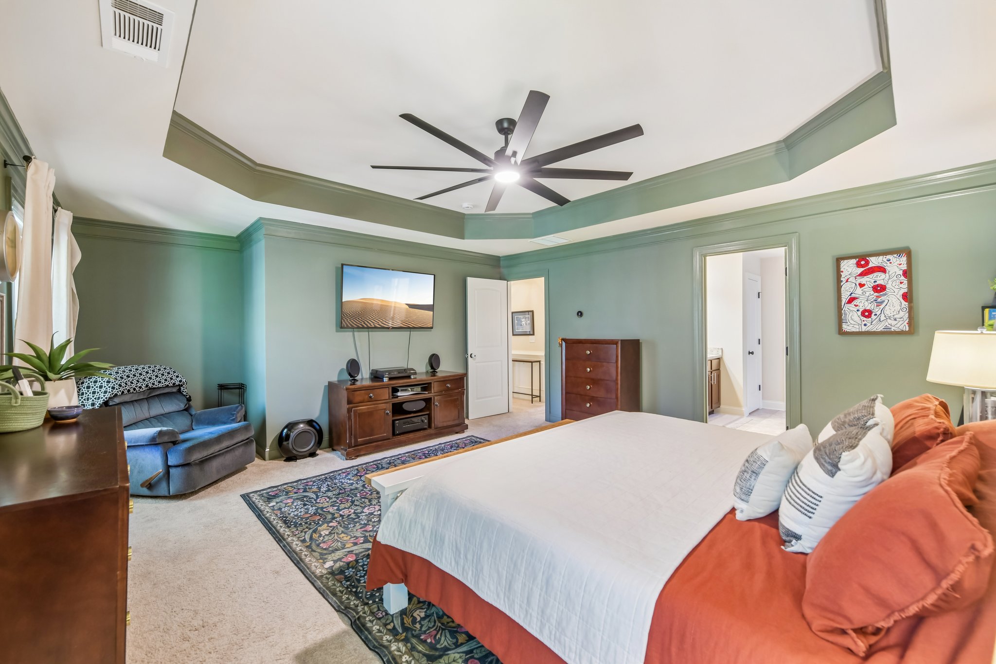 Orchard Dr-S2204-023.jpg