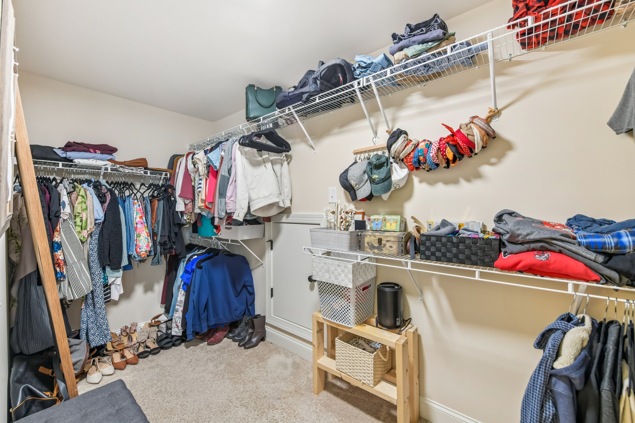 Orchard Dr-S2204-036.jpg