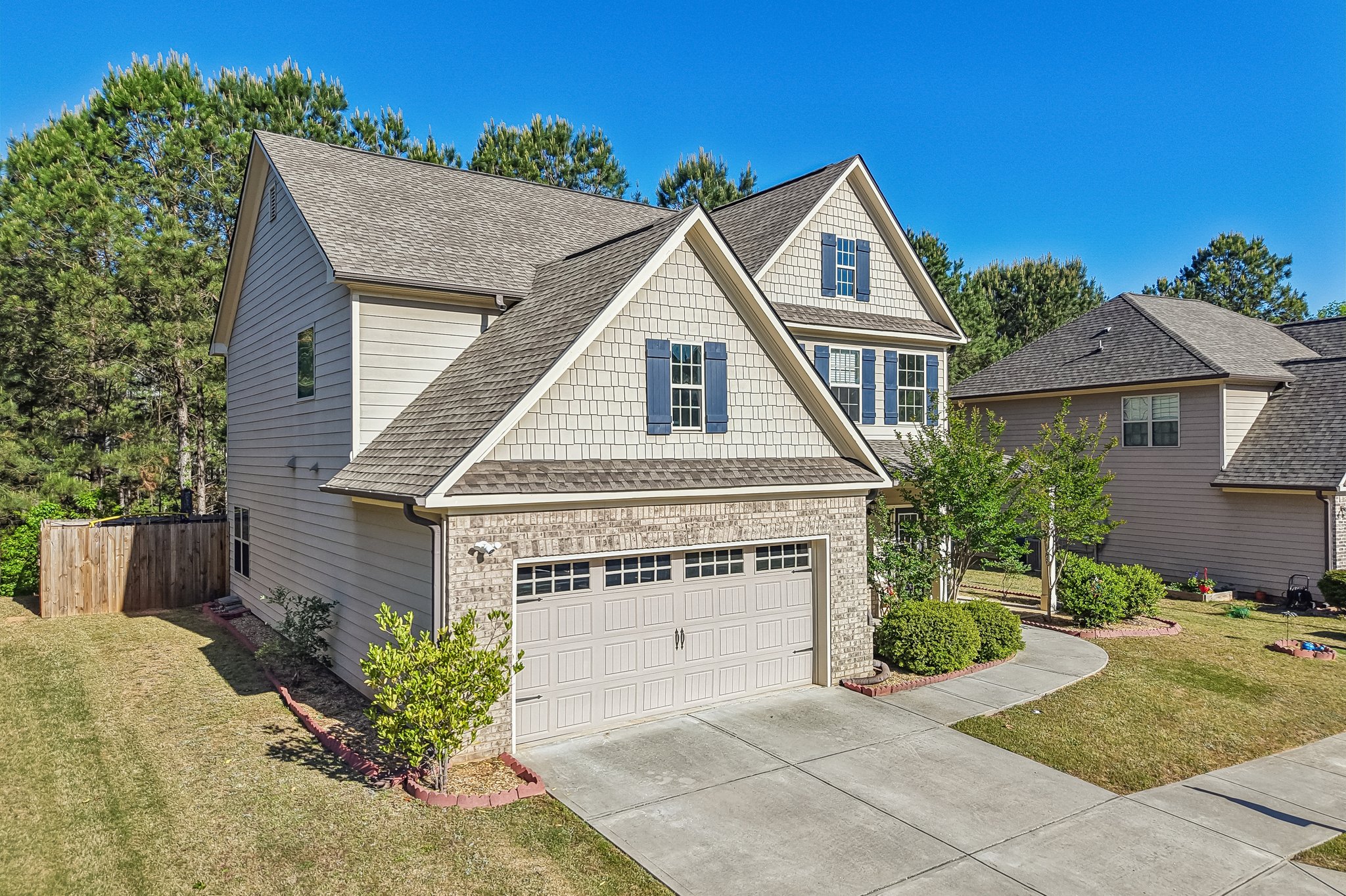 Orchard Dr-S2204-046.jpg