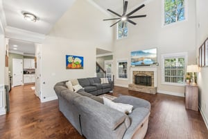 Orchard Dr-S2204-008.jpg