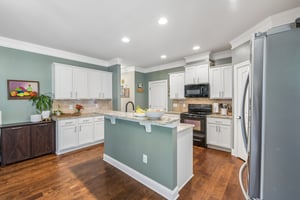 Orchard Dr-S2204-015.jpg