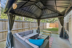 Orchard Dr-S2204-043.jpg