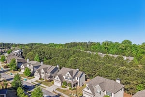 Orchard Dr-S2204-049.jpg