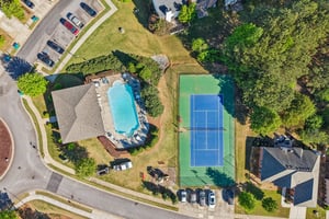 Orchard Dr-2204-911.jpg