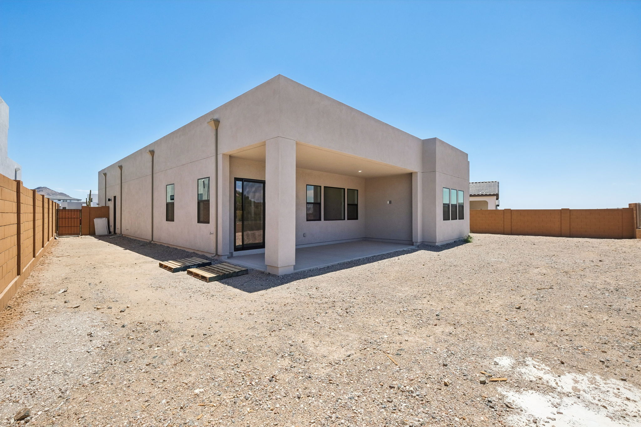 27712 N 74th Ln-S2507-032