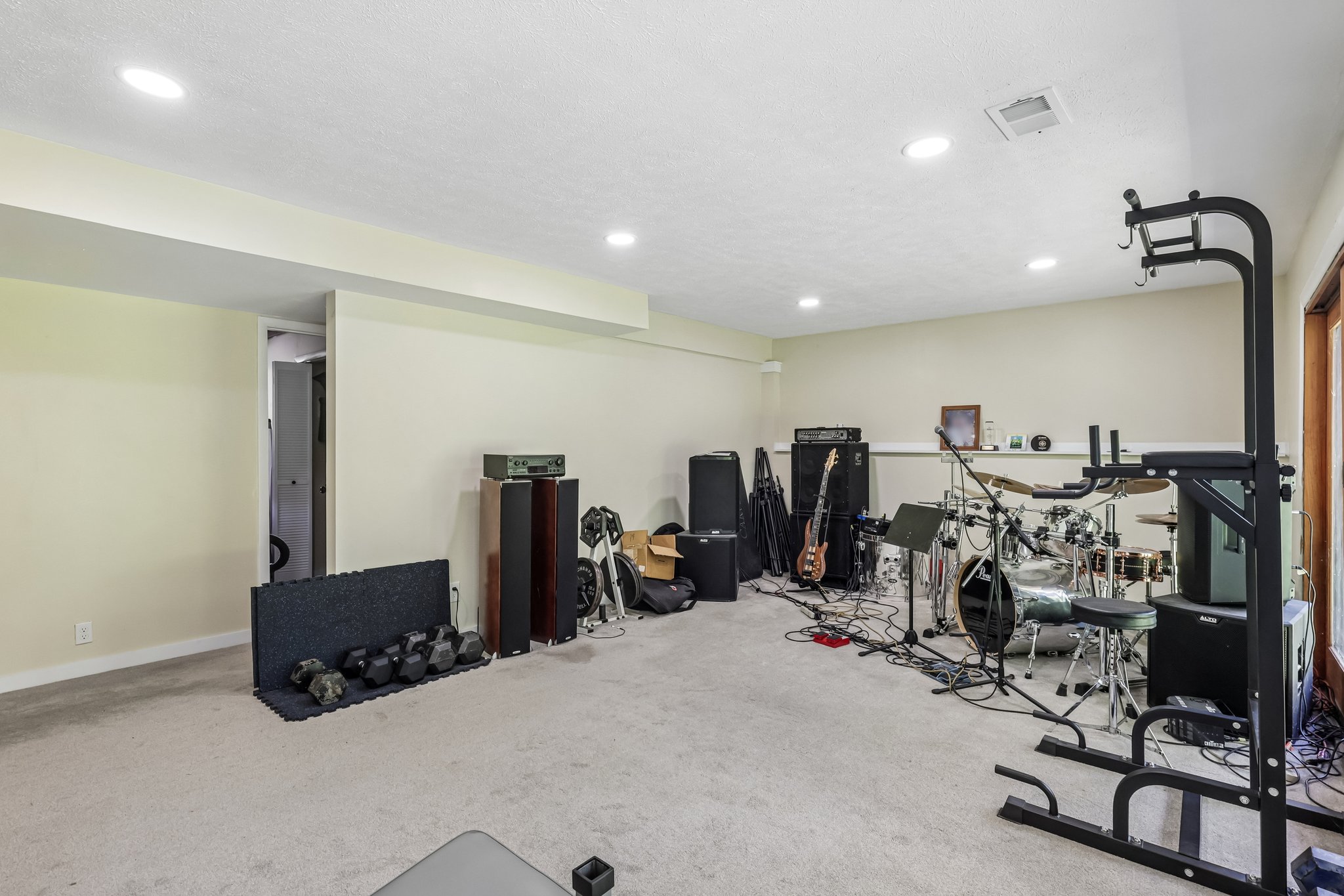 Clearview Rd-S0306-025.jpg