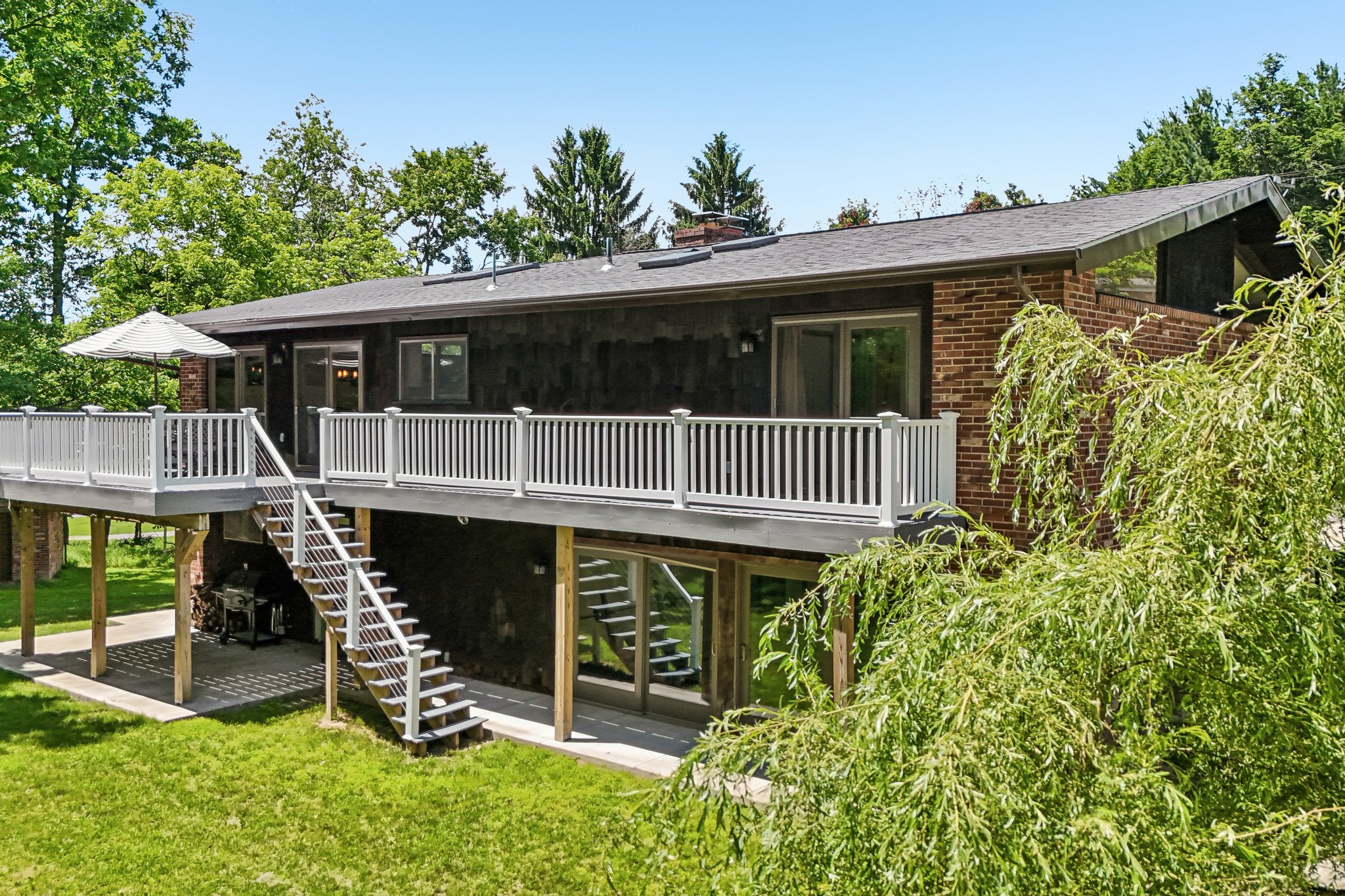 Clearview Rd-S0306-053.jpg