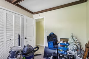 Clearview Rd-S0306-032.jpg