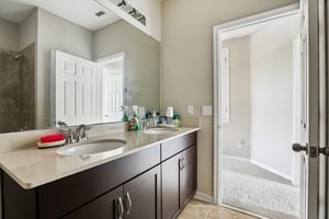 Creekmore Ct-S0310-023.jpg