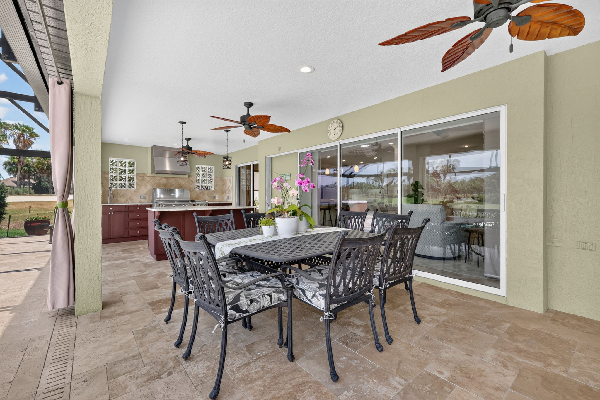 Lanai and Outdoor Kitchen