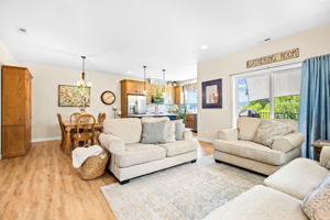 2773 NW Huckleberry10
