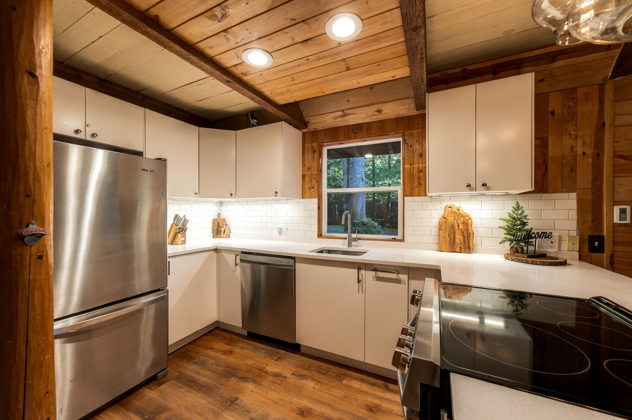  Photo 39