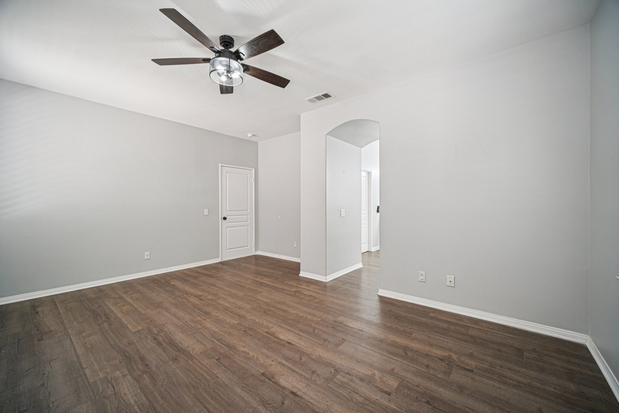 Elkwood Ln-S1508-029.jpg