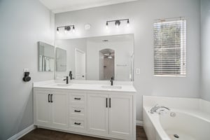 Elkwood Ln-S1508-043.jpg