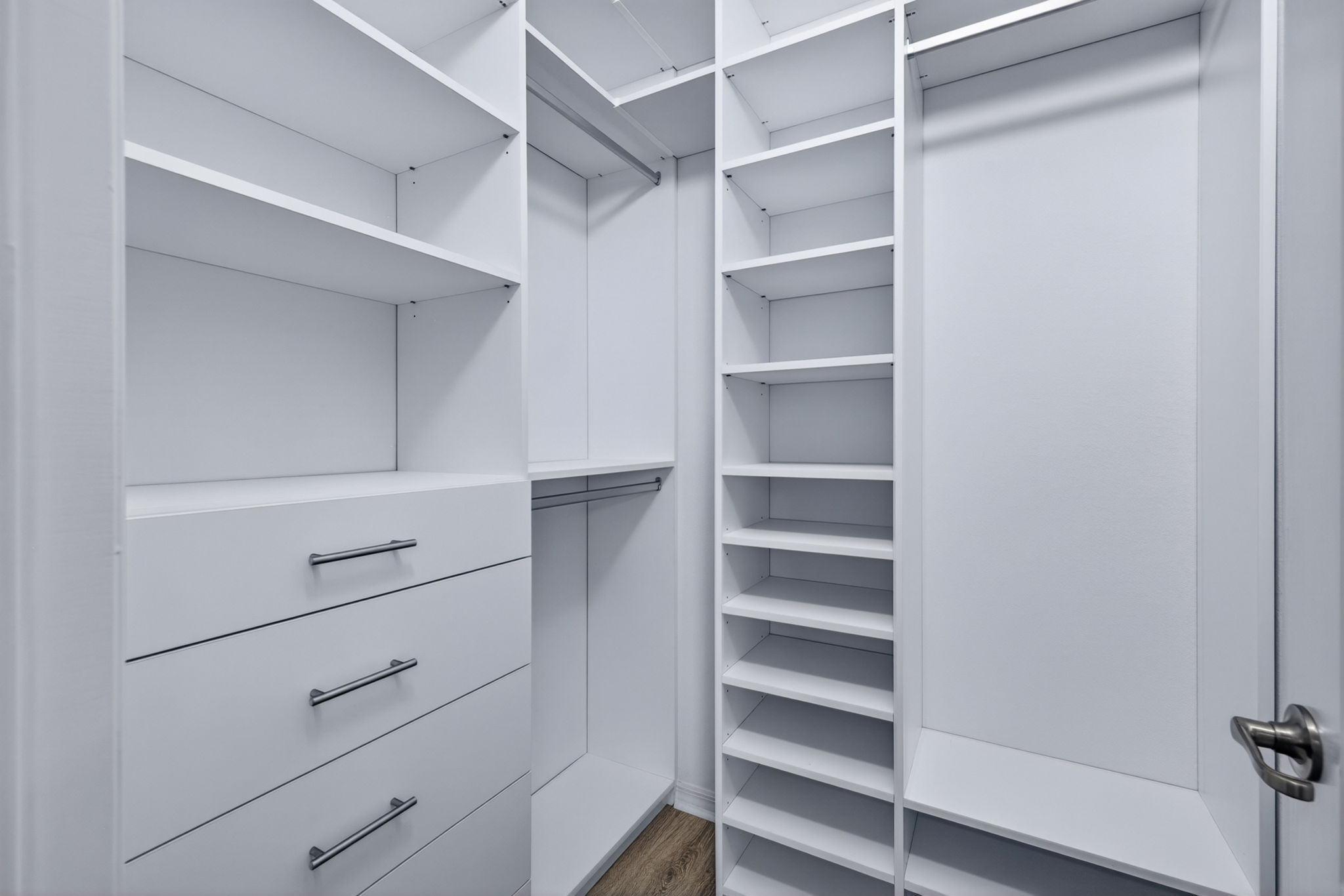 Closet 1