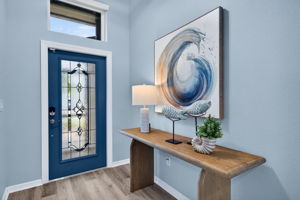 Foyer 1 of 2