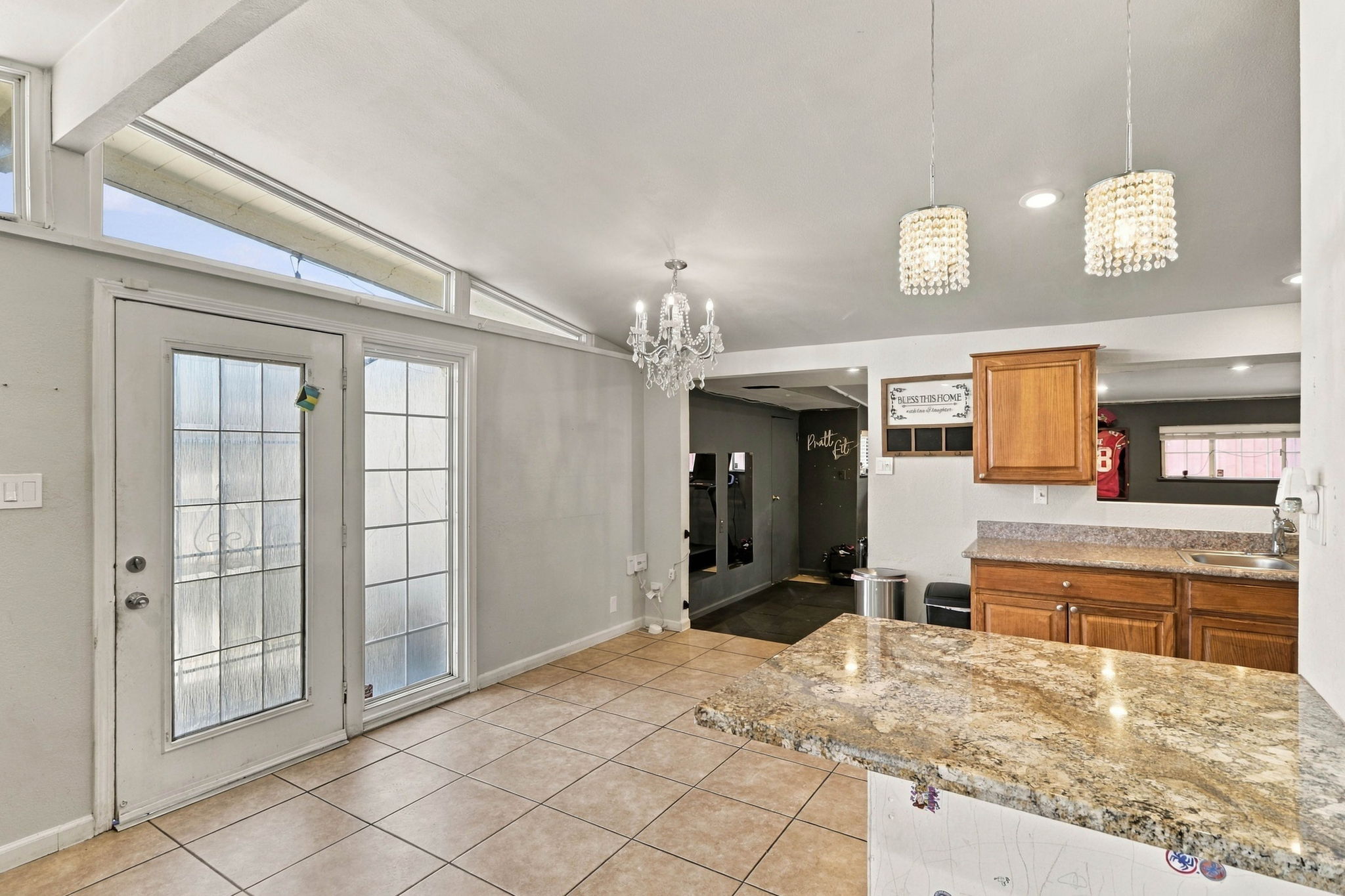 013_F8_27781 Orlando Ave