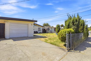 003_F8_27781 Orlando Ave