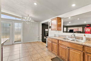 012_F8_27781 Orlando Ave