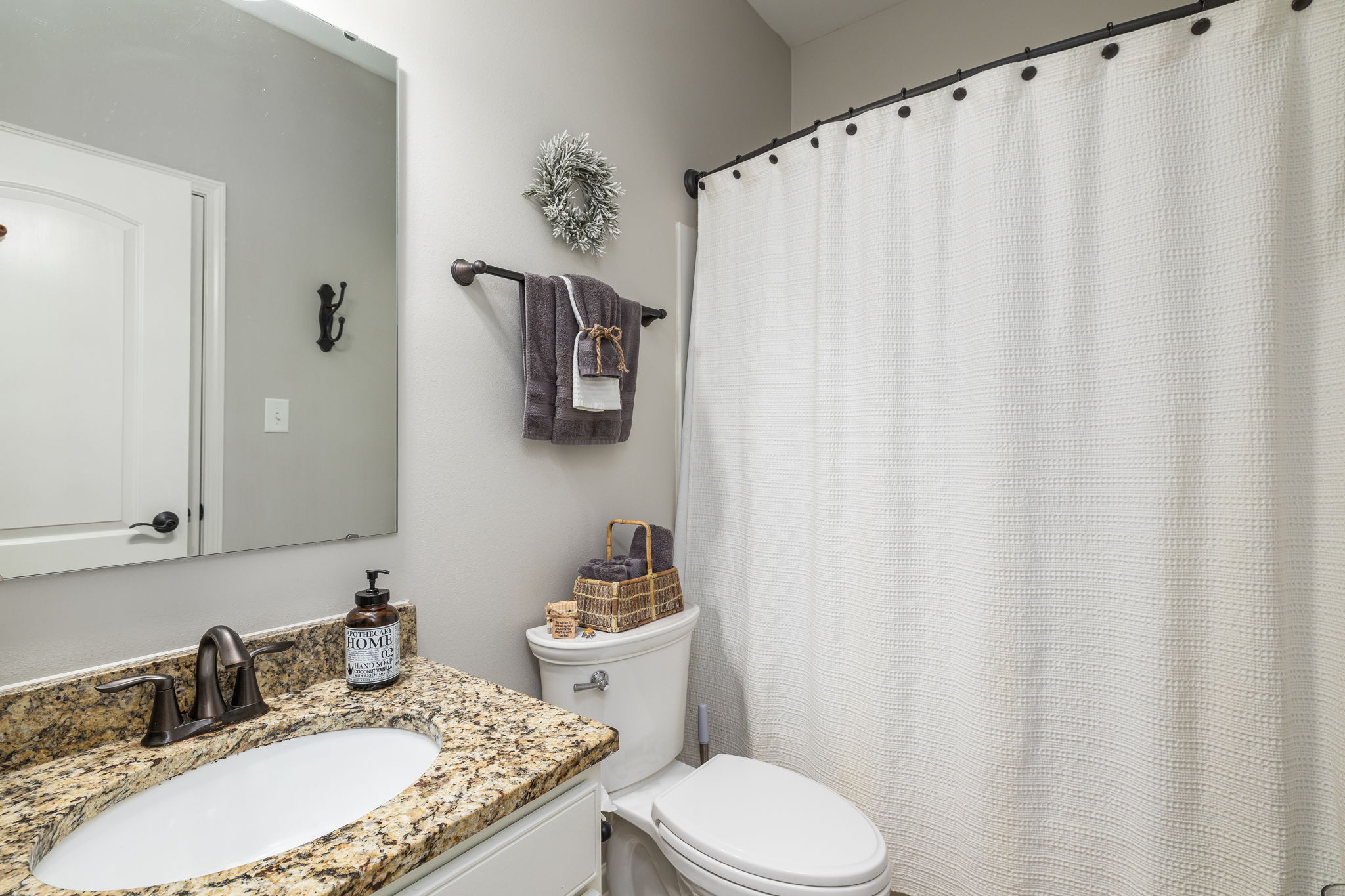 2777 Charo Park Ln-19