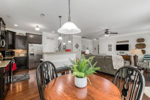 2777 Charo Park Ln-14