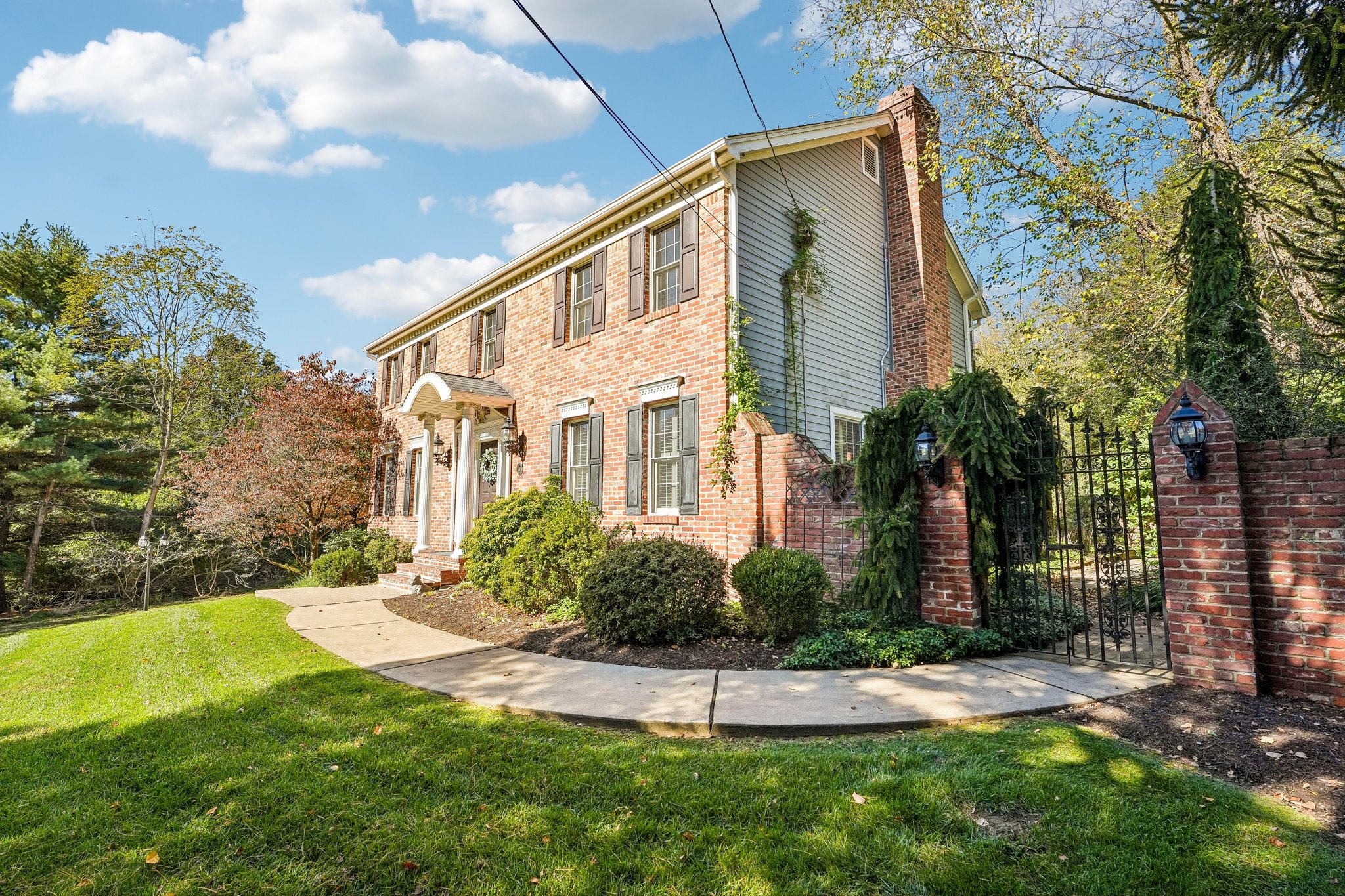 Clearview Rd-S2110-003.jpg