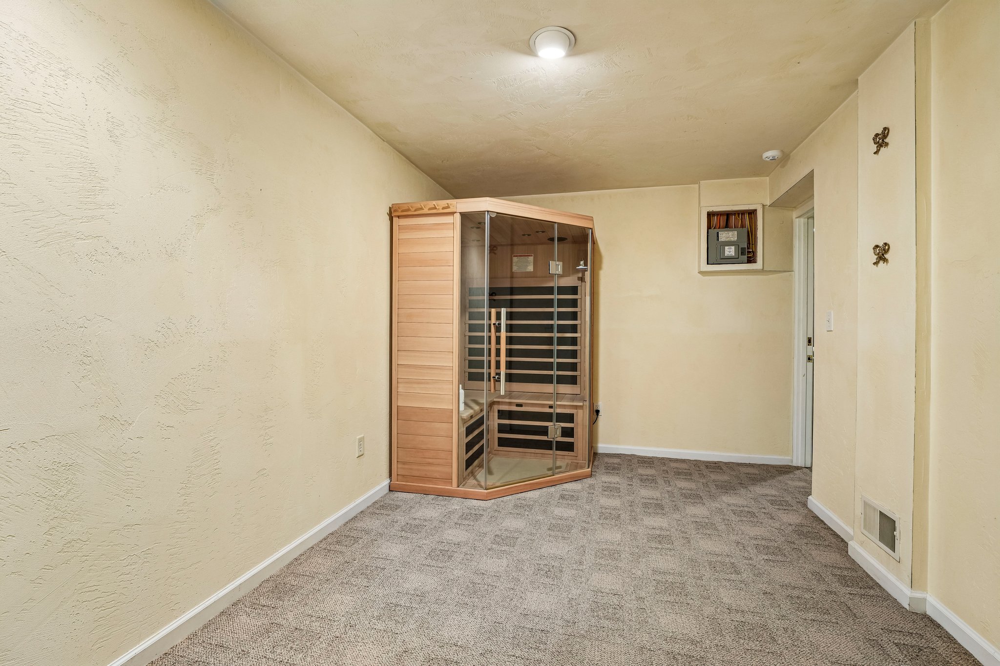 Clearview Rd-S2110-063.jpg