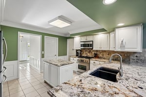 Clearview Rd-S2110-018.jpg