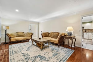 Clearview Rd-S2110-055.jpg