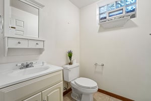 Clearview Rd-S2110-065.jpg