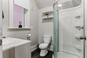  Photo 23